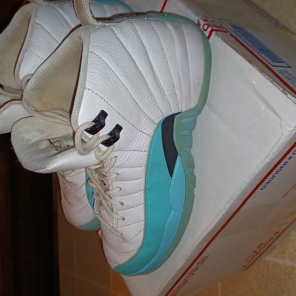 Jordan Retro 12s - Picture 6 of 10